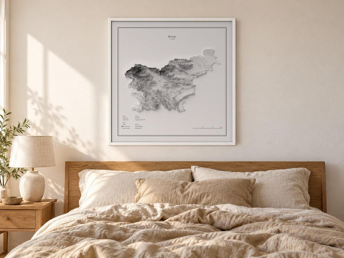 Slowenien - Reliefkarte, an der Wand
