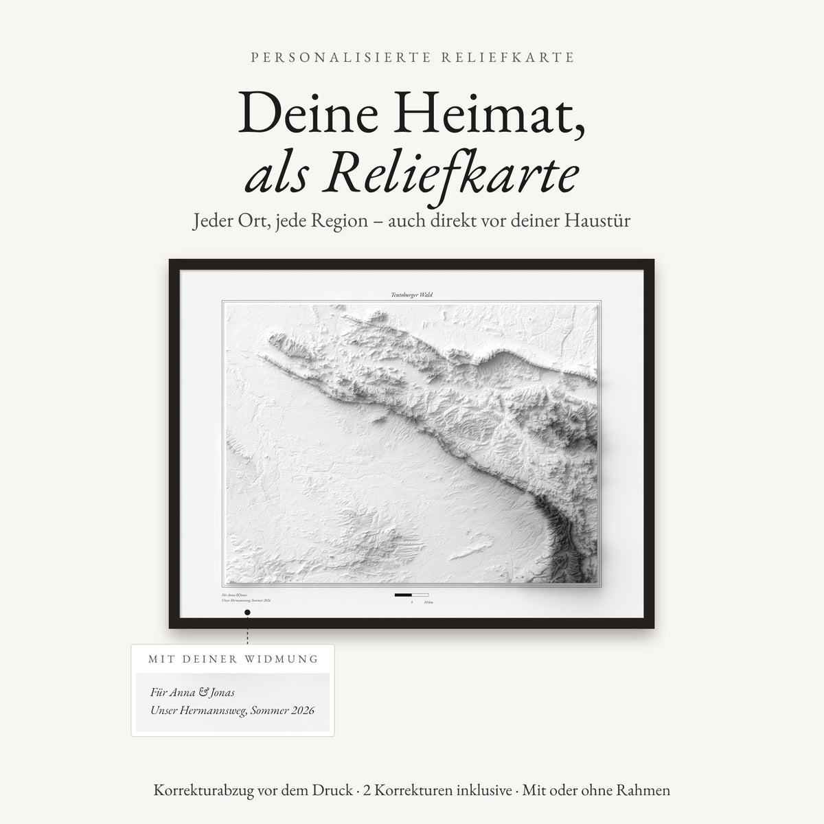 Individuelle Reliefkarte im schwarzen Rahmen mit persönlicher Widmung